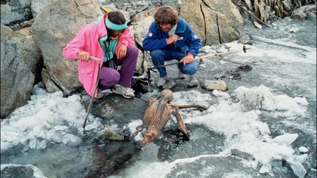 Hikers called the cops when they found a body melting out of an Alpine glacier in 1991. Police treat