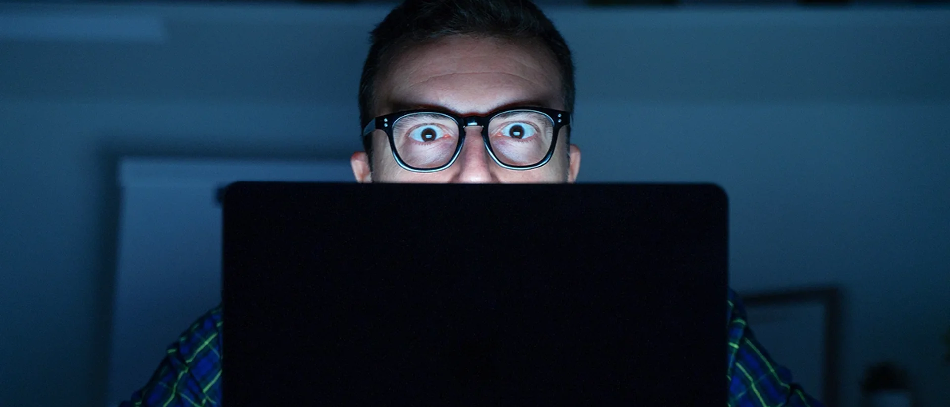 Computer Users Blink Half as Often as Normal
