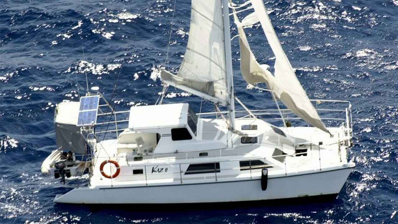 Mysterious "Ghost Yacht" off of Australia's Coast