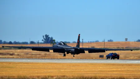 The U-2 spy plane flies at 70,000 feet, so its pilot lands in a pressure suit that blocks his view o